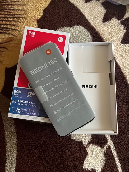 Vând telefon redmi 15C