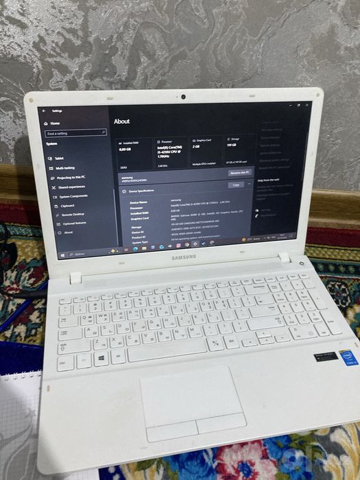 Samsung kampyuter 128/8