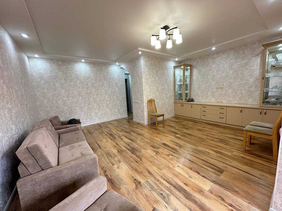 ПРОДАЕТСЯ 3/3/4 80м2 на: Паркентский