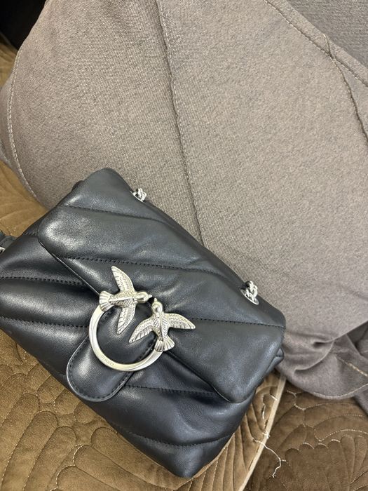 Сумка Pinko оригинал ,состояние хорошее.