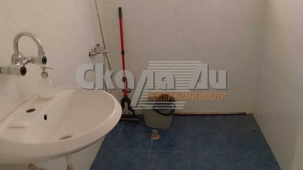 Дава се под наем Четиристаен апартамент в София, Център - 130 кв.м за 714 € - Снимка #14