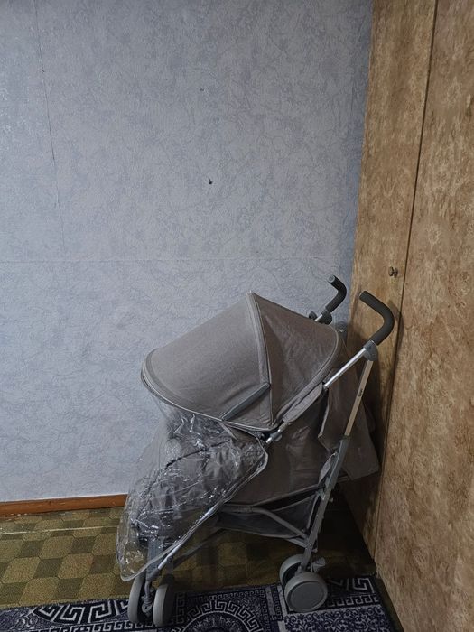 Продам коляску прогулочная