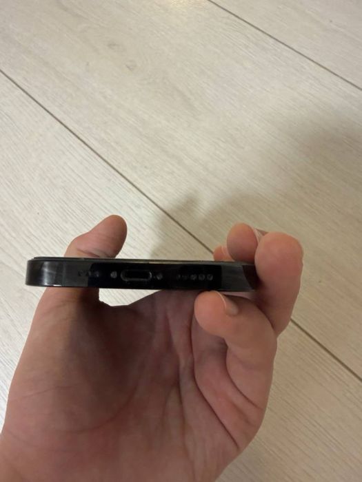 продам айфон 14 про