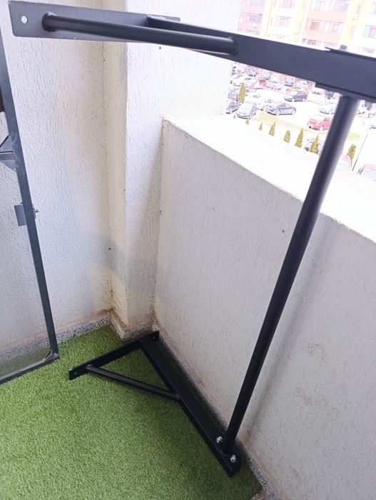 Vând bara de tracțiuni nefolosită