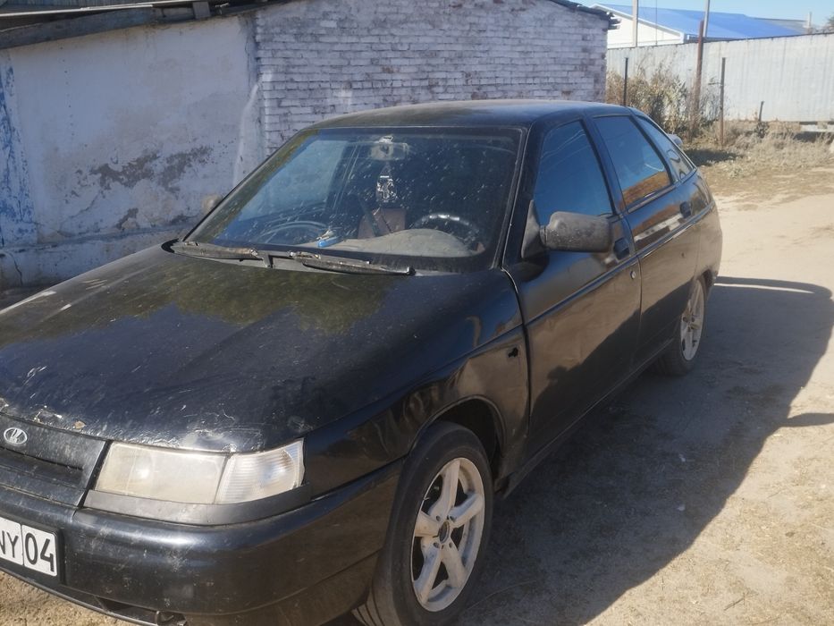 Продам ваз 2112.