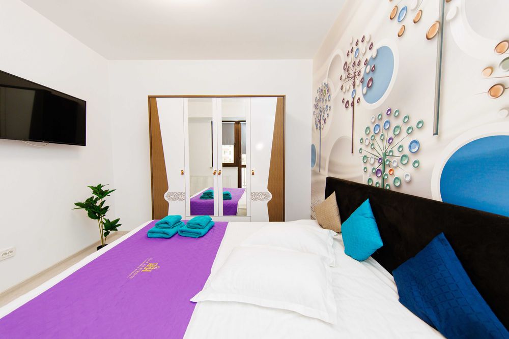 IS LUX!! Cazare Regim Hotelier Iasi Zona Palas-Centru-Aeroport 1-2-3 C