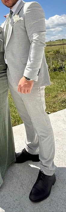 Мъжки костюм без забележки