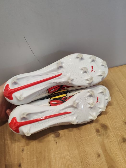 Ghete fotbal profesionale Puma Ultra 5 Ultimate FG