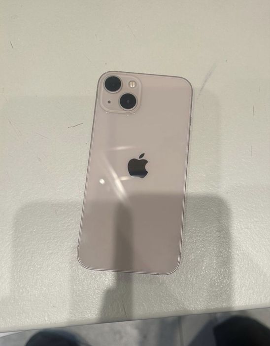 продам iphone 13
