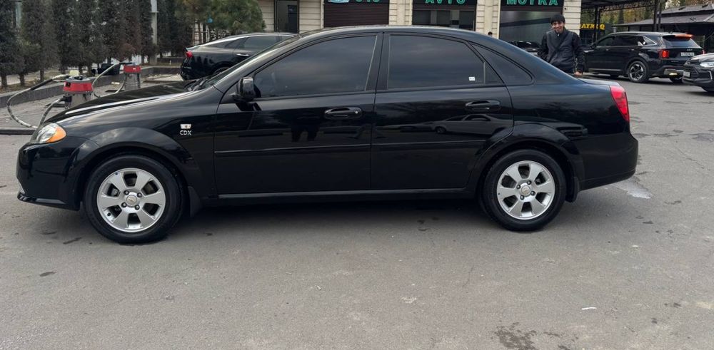 Jentra 2023 polniy navarot qilingan tayyor mashina, uzimniki