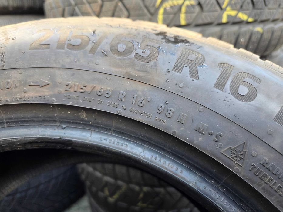 2бр Зимни гуми 215 65 16 - Continental - DOT 2022