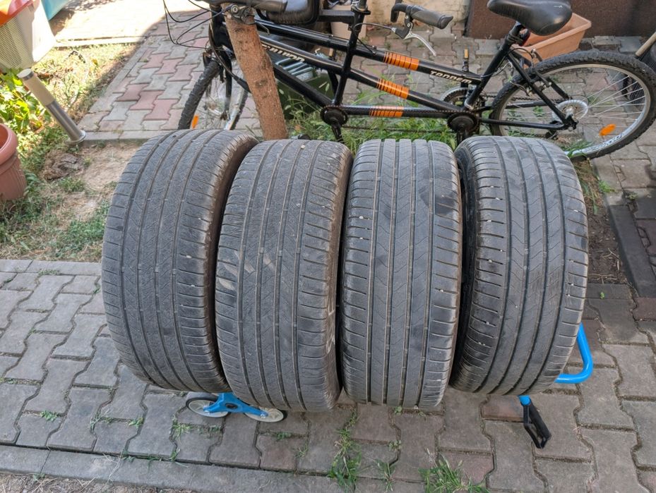 Anvelope Bridgestone + jante aliaj