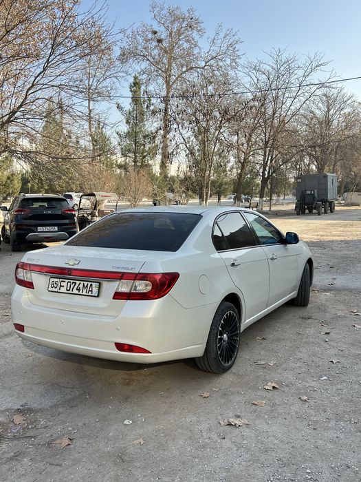 Epica srochno sotiladi