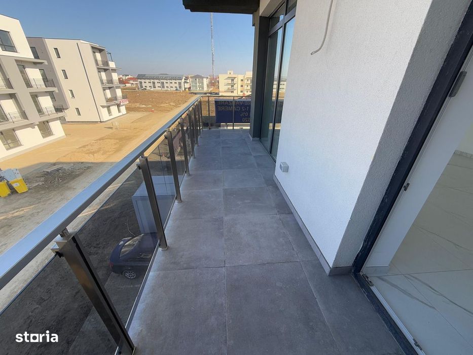 Direct Proprietar  -Apartament Cu Doua Camere Si Tersa De 18 Mp