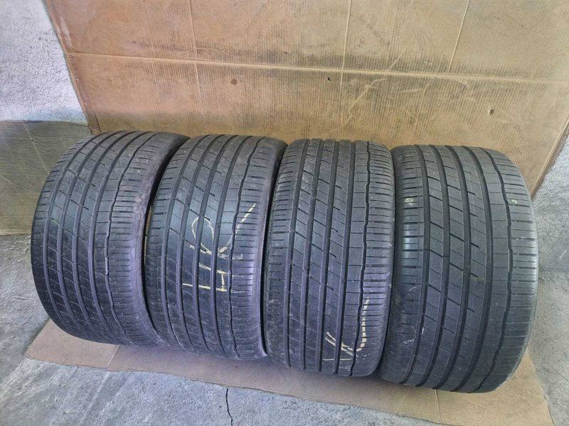 4 Hankook R22 295/30
летни гуми
DOT1422