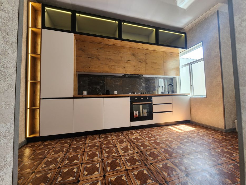 Кухонные гарнитуры Стиле хай-тэк