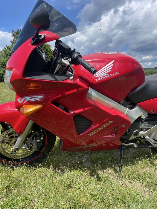 Vand Honda VFR RC46