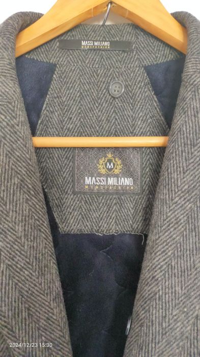 Мужской пальто..