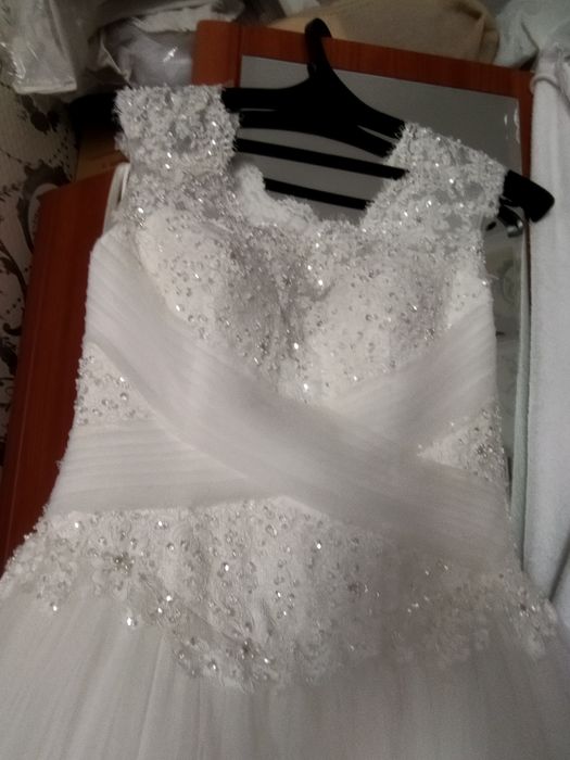 Продам платье в отличном состоянии