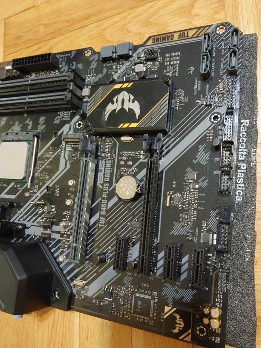 AMD Ryzen 7 3700X + Asus TUF B450 Plus Gaming