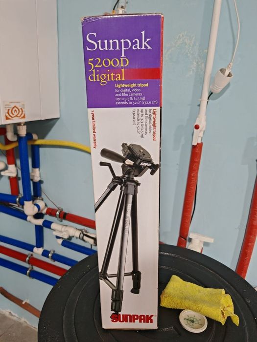 Продам новый штатив