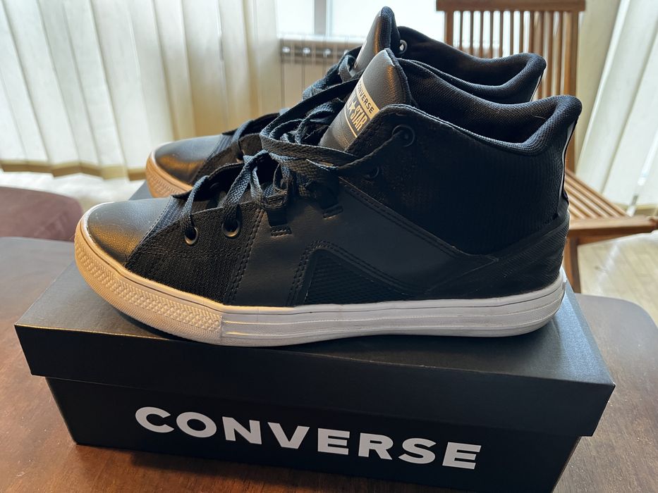 Колекция маратонки кецове Nike и Converse номер 46