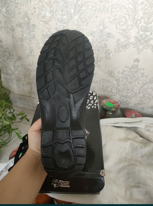 Новый спецобувь сатылады