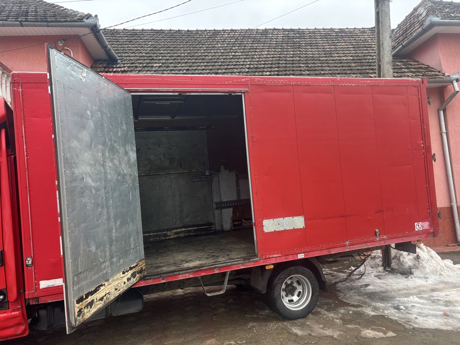 Stalpi beton pentru gard