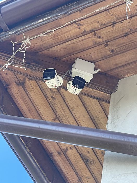 Camere supraveghere profesionale Hikvision