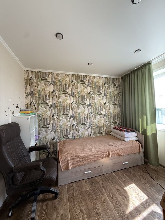 Продам 3-х комнатную квартиру Ч.Валиханова