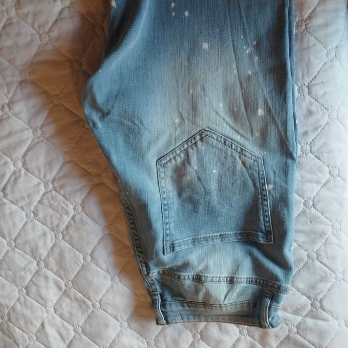 Кафяв дамски комплект и дънки- нови