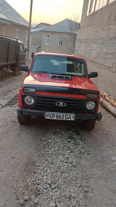 Хама жойи ишлайди салон зур матор янги  коробка янги балонлари янги