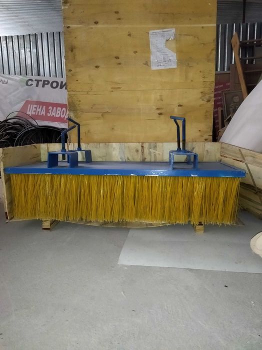 Щетка для вилочного погрузчика