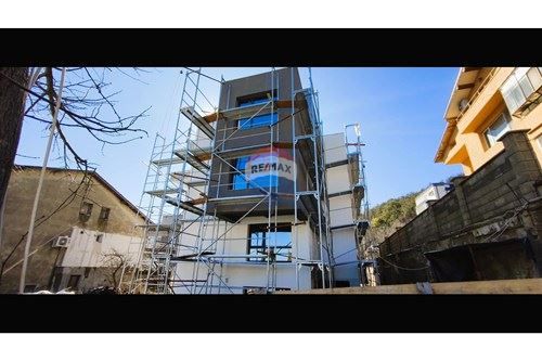 Тристаен апартамент в кв. Виница, гр. Варна ТЕ