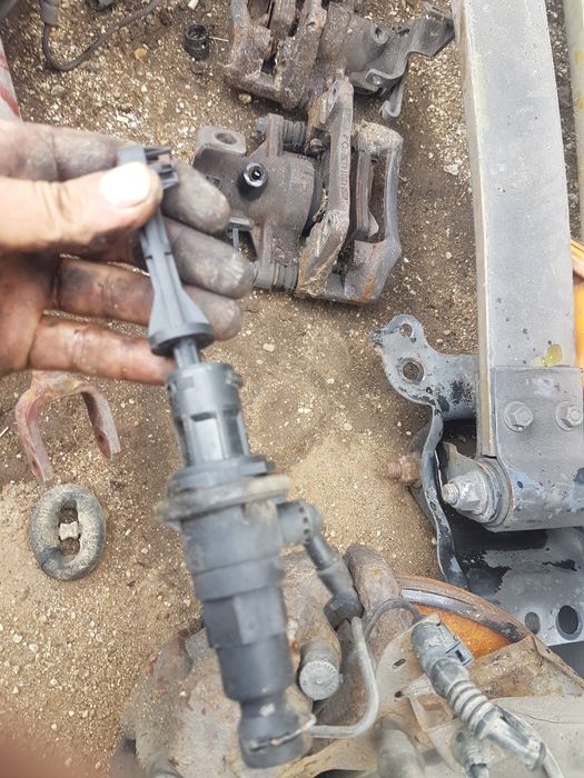 Спирачни апарати за рено мастер 2008г