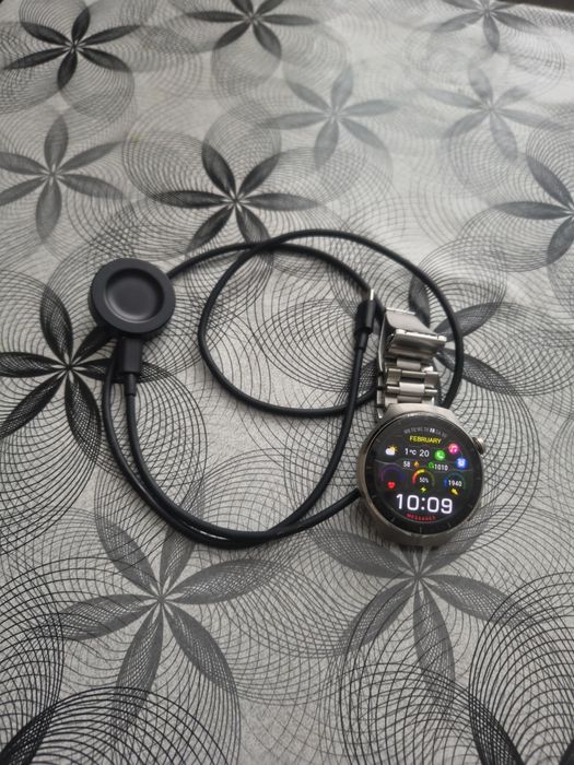 Vând Huawei Watch 4 Pro