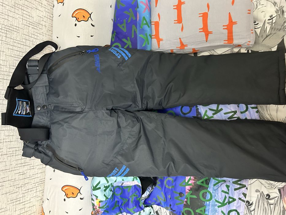 Продам зимний детский костюм