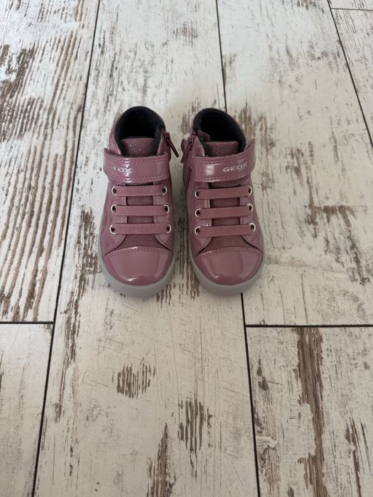 Детски кицове Geox