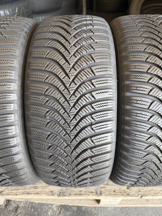 4 anvelope iarna 195/50/15 Hankook 7-8 mm!