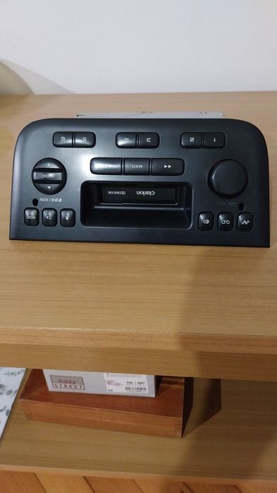 Оригинално радио за ПЕЖО 406