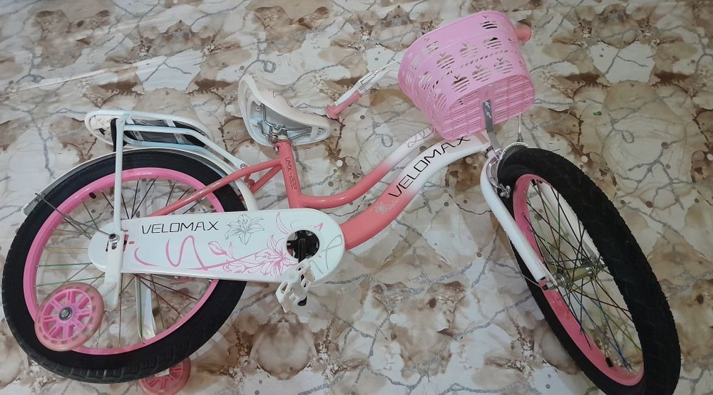 Qizlar uchun velosiped sotiladi. Продаётся велосипед для девочек