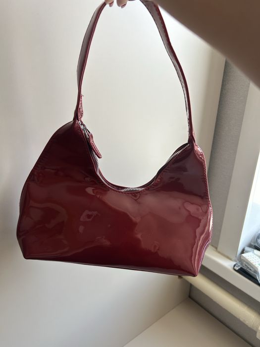 Сумка красная новая