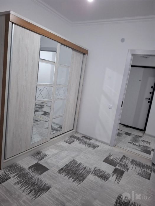 Toshkent viloyati, Nurafshon cityda. 3-xona uy ijaraga, 350$ Maklersiz