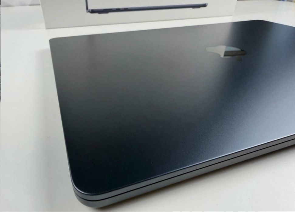 Apple M2 macbook air ca nou