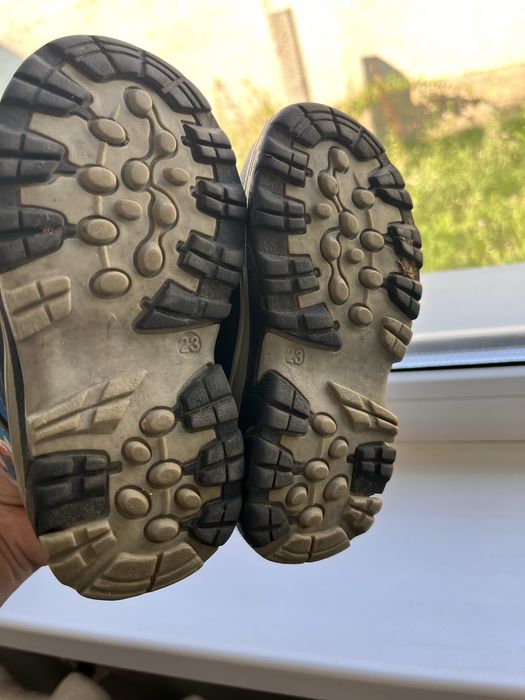 Сапоги на ребенка