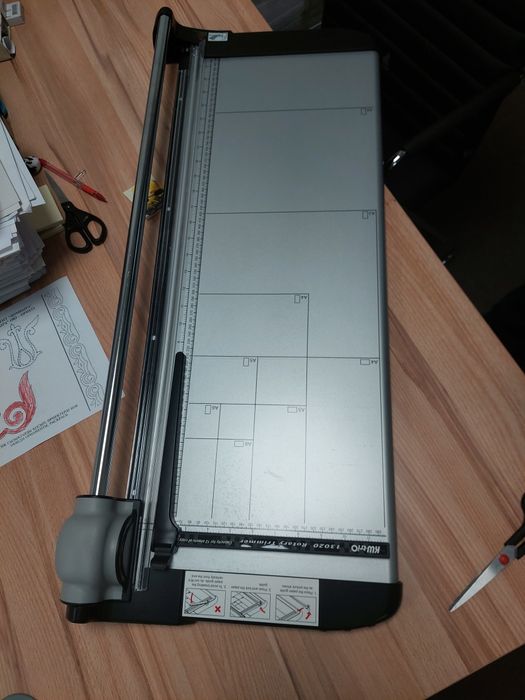 Резак роликовый формата А1