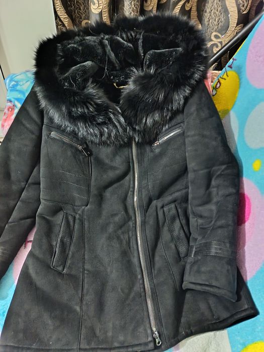 Продам женскую зимнюю дублёнку