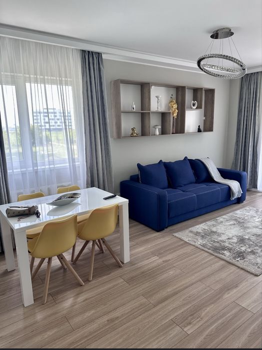 Inchiriez Apartament cu 2 camere, ca nou, etaj 1