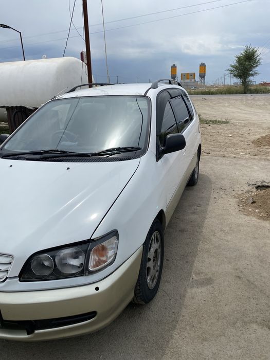 Продам машину в хорошем состояние