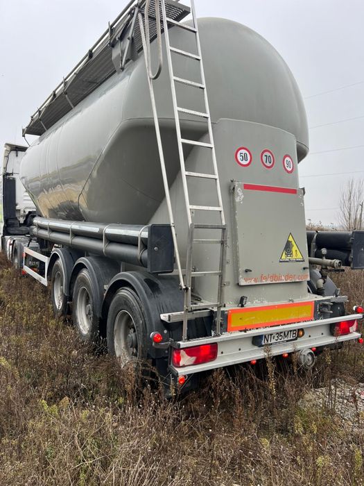 Semiremorcă cisternă SILO FELDBINDER 36.000 L